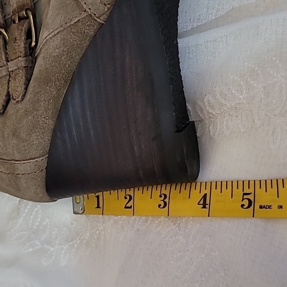 Franco Sarto Women's Ankle Booties Size 7.5  Tan - Picture 8 of 8